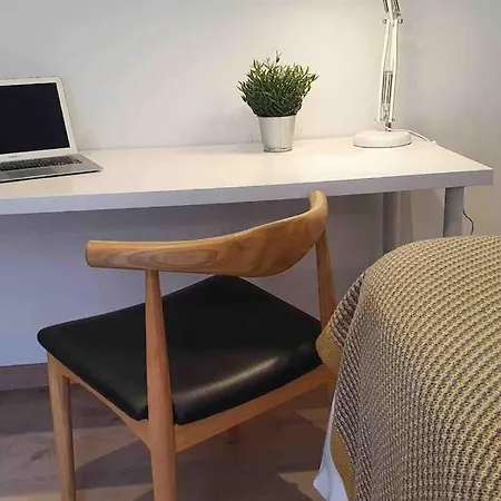 Apartamento De 2 Dormitorios En Menendez Pelayo 아파트