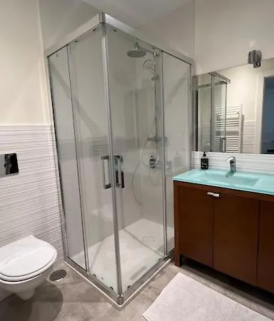 Apartamento De 2 Dormitorios En Menendez Pelayo
